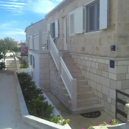 Apartment Sumartin Apartmán *